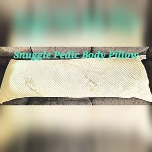 NWOT Genuine Snuggle Pedic Bamboo Kool-Flow Body Pillow